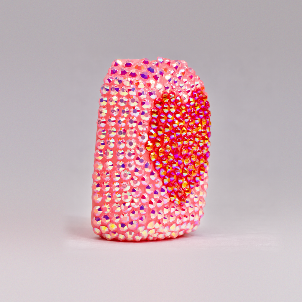 Love Struck rhinestone Omnipod 5 cover, view 2